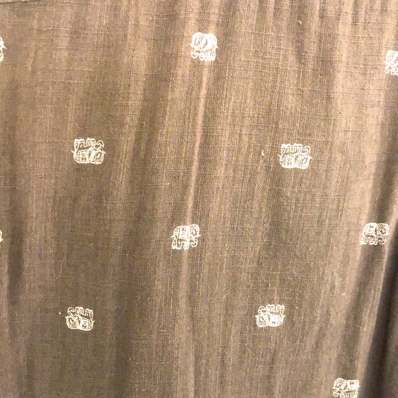 Olive green button down shirt with double breasted pockets. - Picture 4 of 4